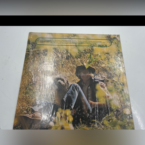 Vintage John Denver's Greatest Hits Vinyl LP RCA CPL1-0374-1973 EX/EX++. - Picture 2 of 4